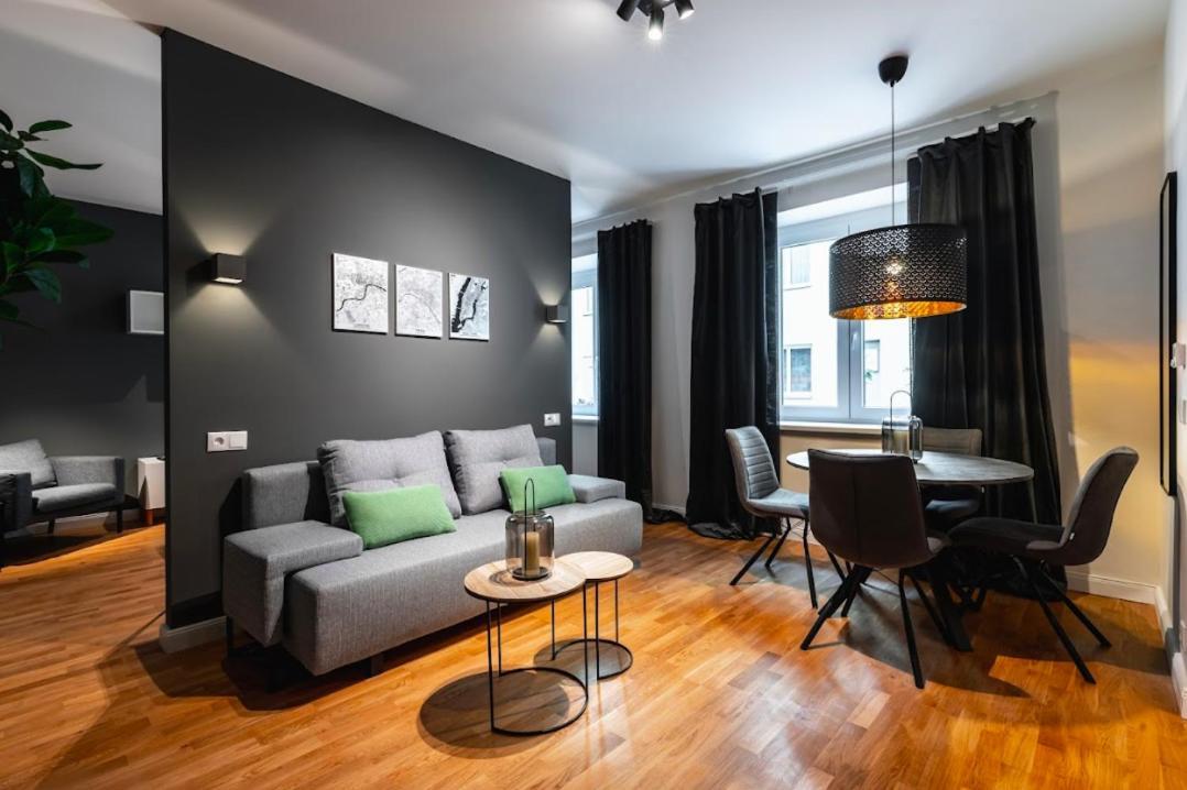 Authentic Apartment Next To Schwedenplatz เวียนนา ภายนอก รูปภาพ