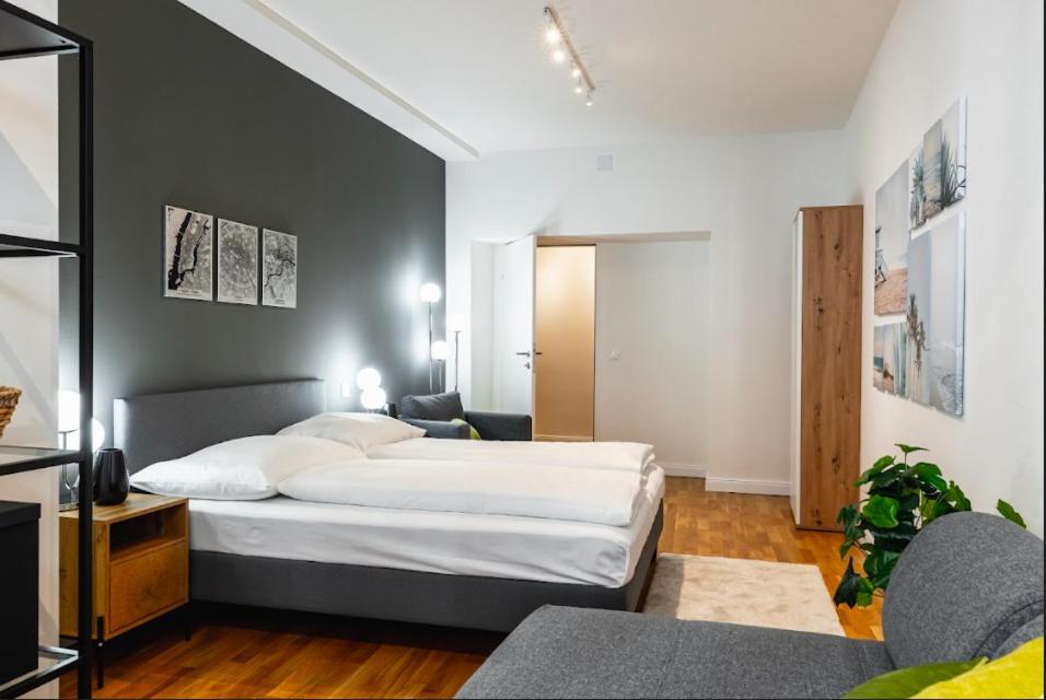 Authentic Apartment Next To Schwedenplatz เวียนนา ภายนอก รูปภาพ